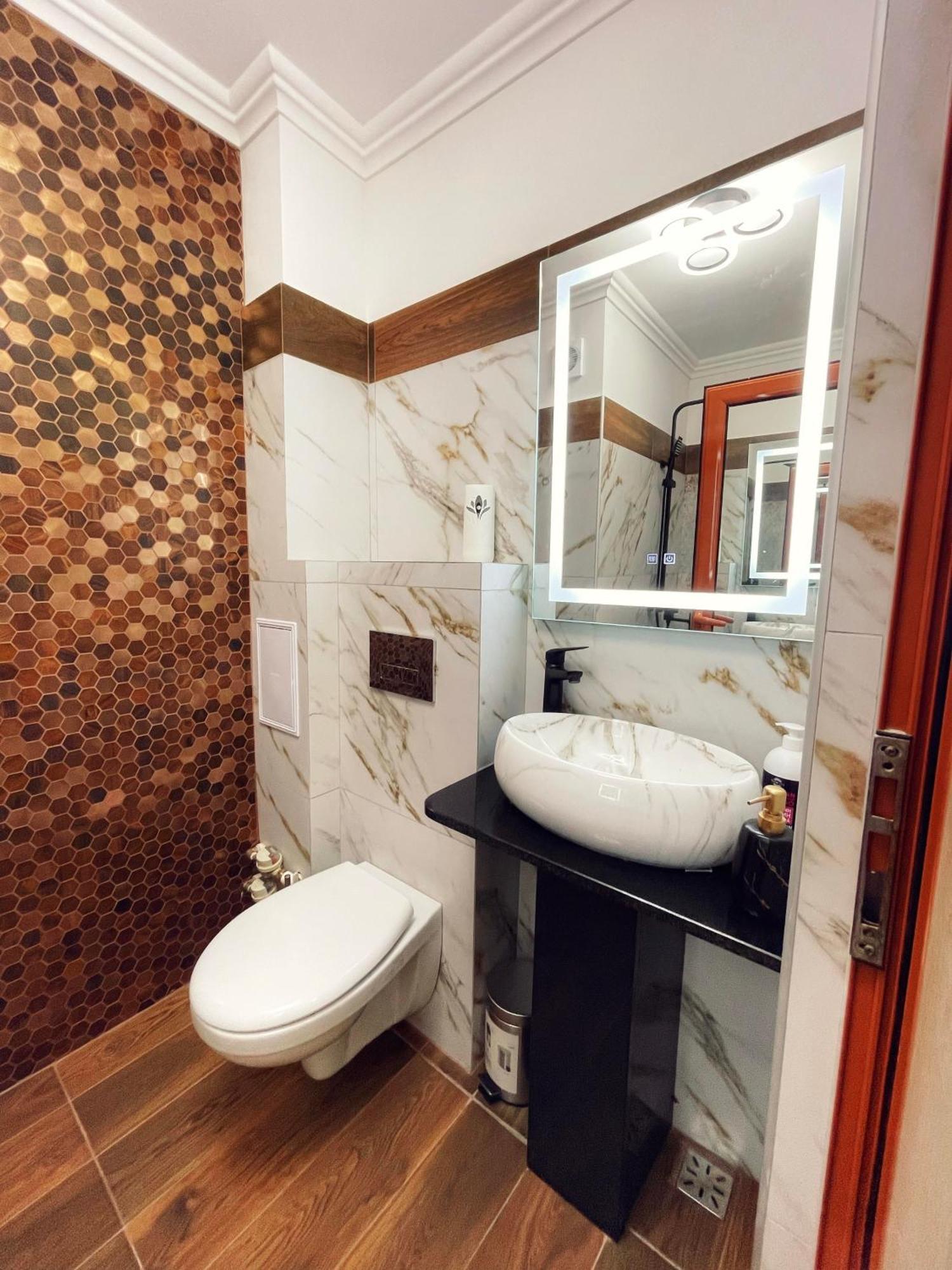 Apartament Premium Isabella Arad Buitenkant foto